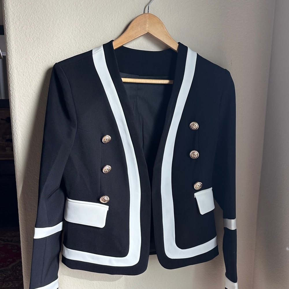 Elegant Black and White Women's Blazer